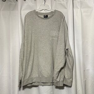 Nike Men's Light Gray Crewneck Sweater
